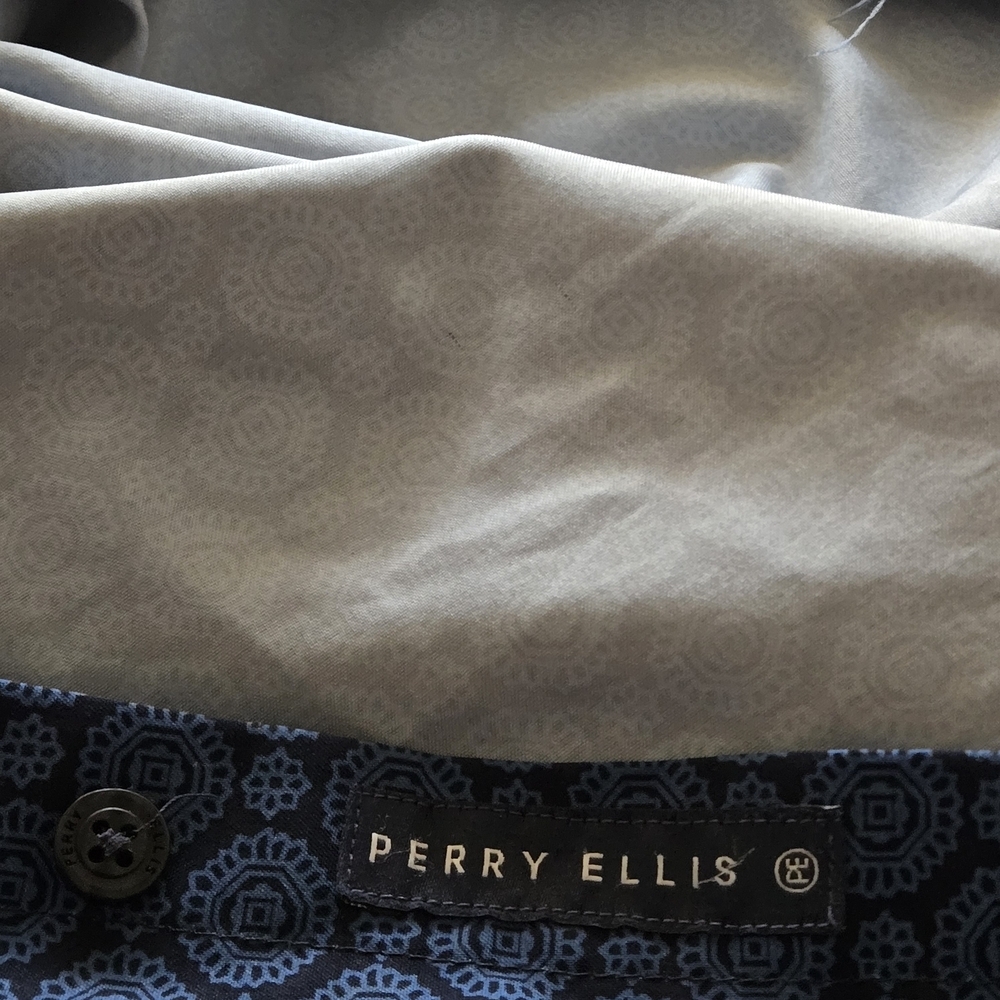 Perry Ellis Men’s 2XLT Stretch Blue Patterned Short Sleeve Button Up Shirt - Picture 7 of 15